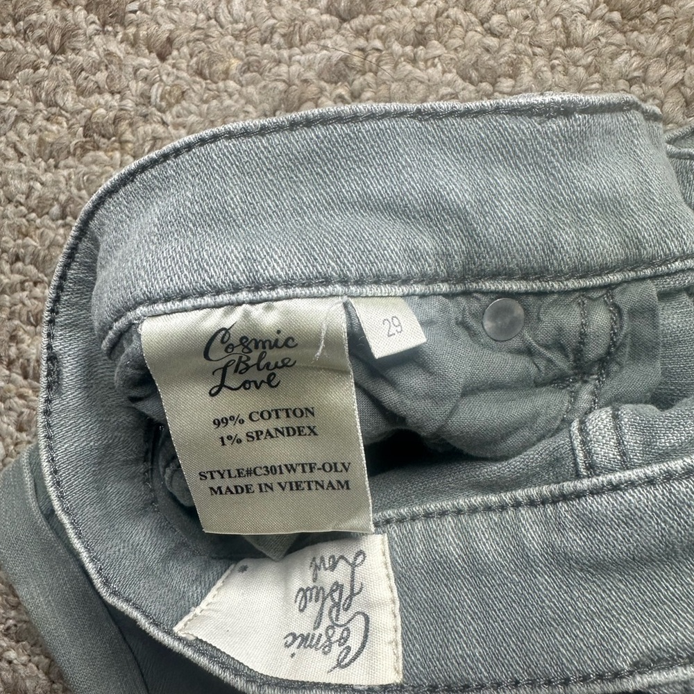 Comic Blue Love Green Distressed Denim Jeans Shorts Size 29 - Picture 4 of 4